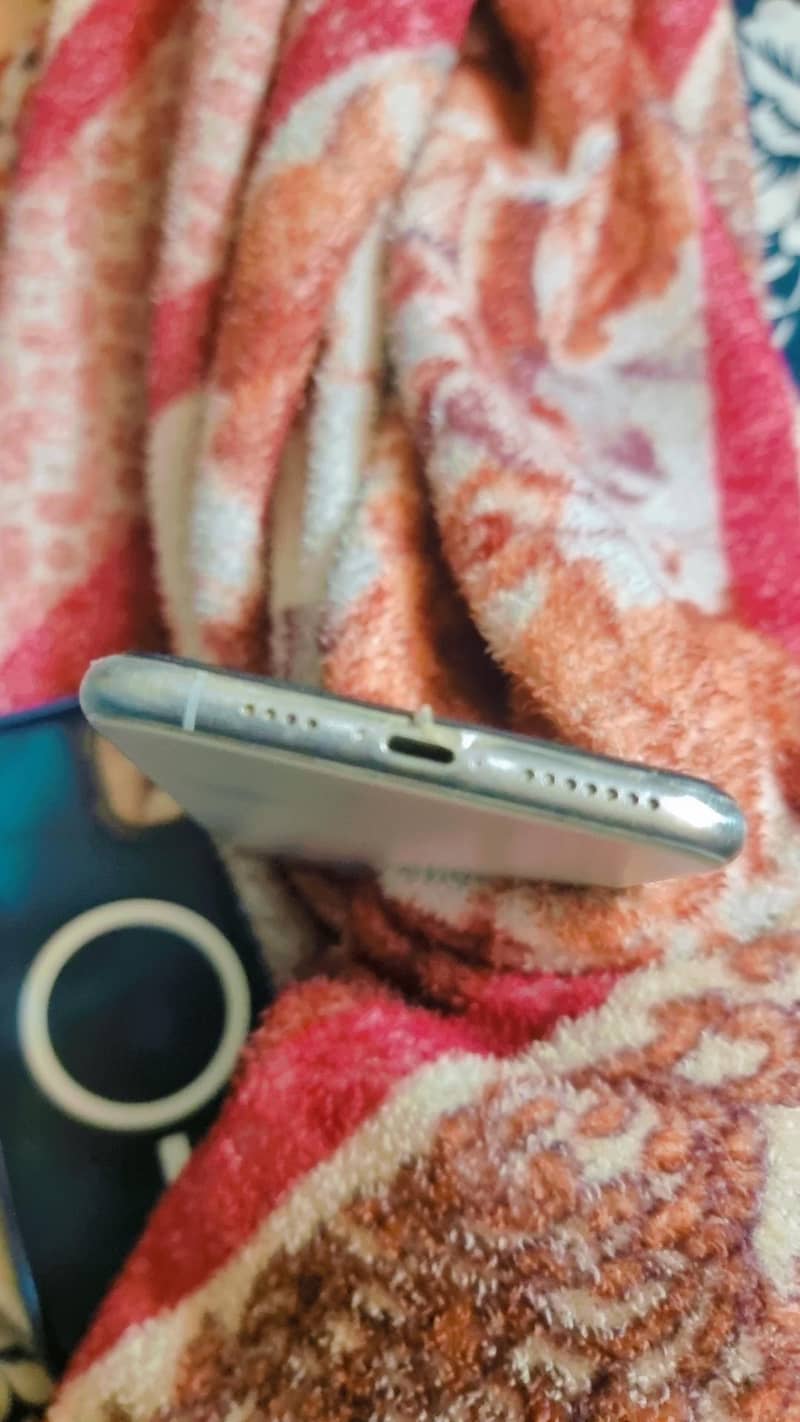 IPHONE 11 PRO MAX 1
