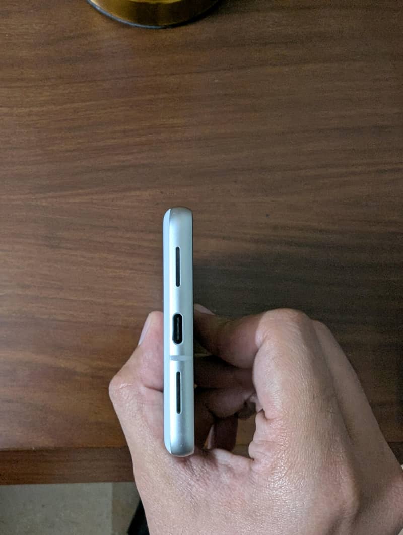 Google Pixel 7 3