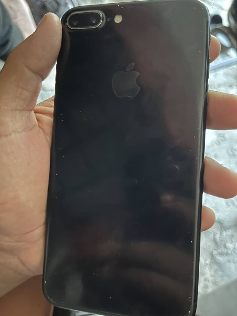 Apple iPhone 7 Plus 0