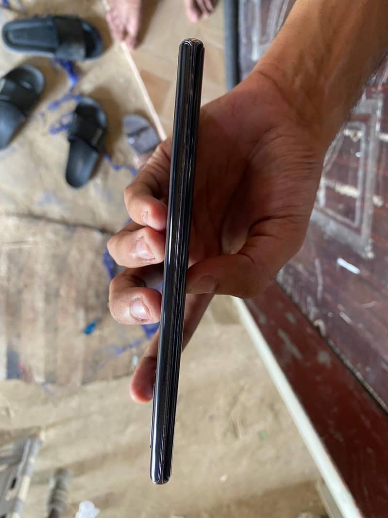 Samsung Mobile Note 10 Plus 5