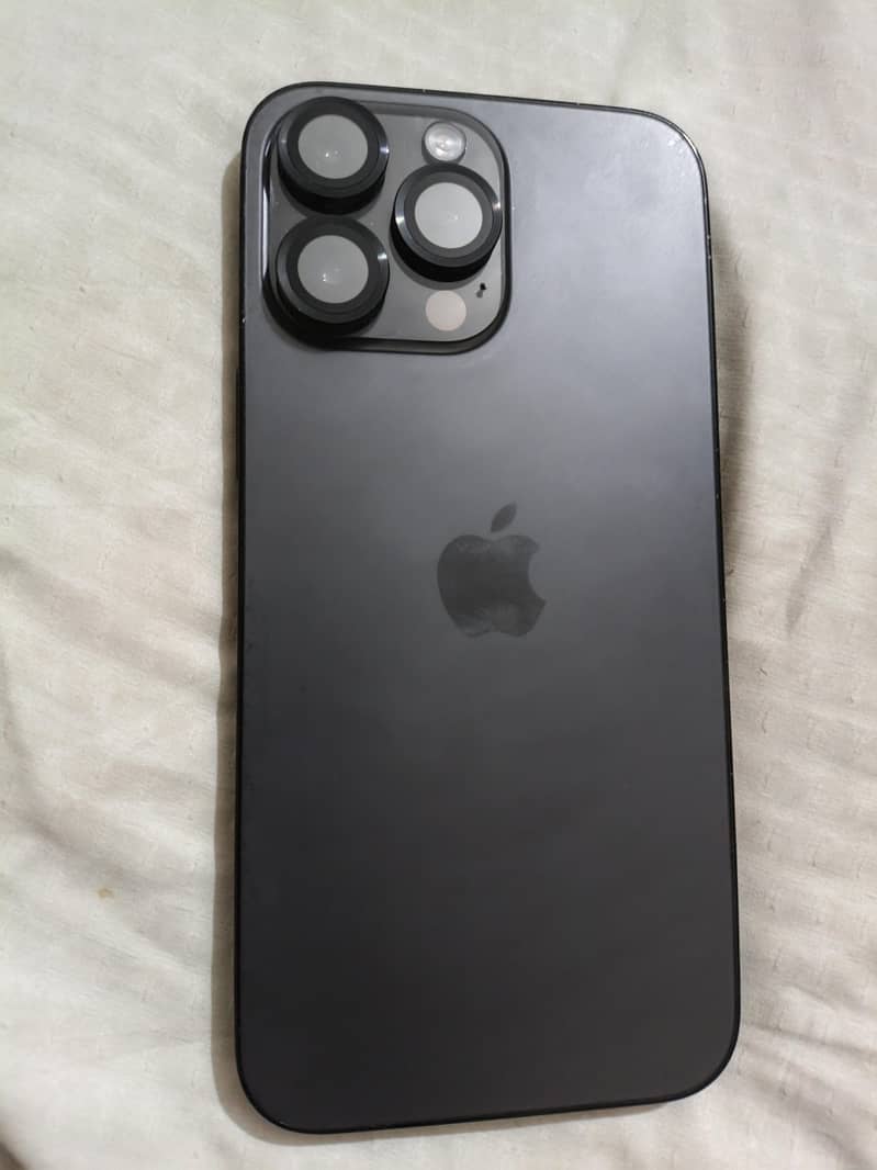 Apple iPhone 14 Pro Max 1