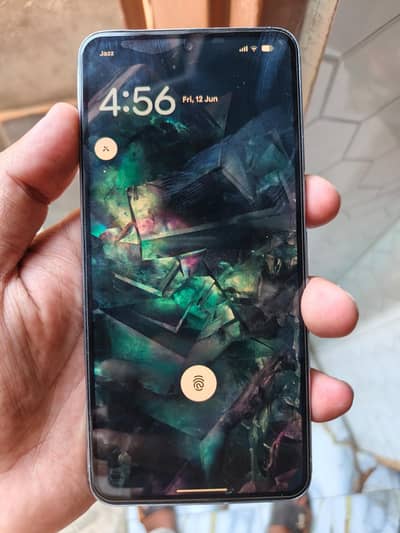 Google Pixel 8 Pro