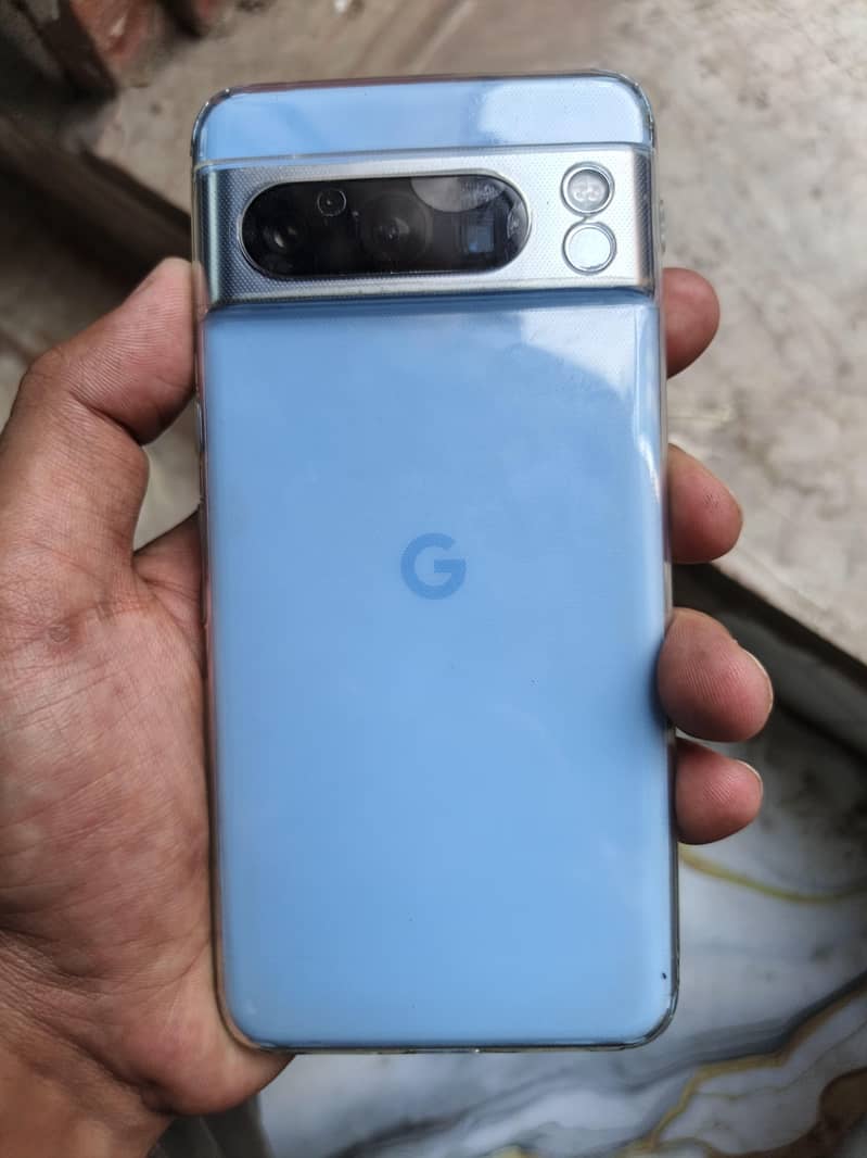 Google Pixel 8 Pro 3