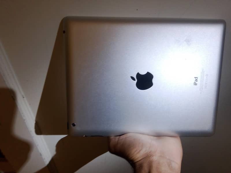 iPad A1458 4th generation 1