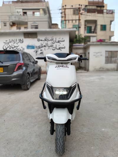 Revoo C32 Urgent For Sale | Total Genuine | 3,500 KM Used Only