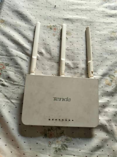 Tenda wifi router