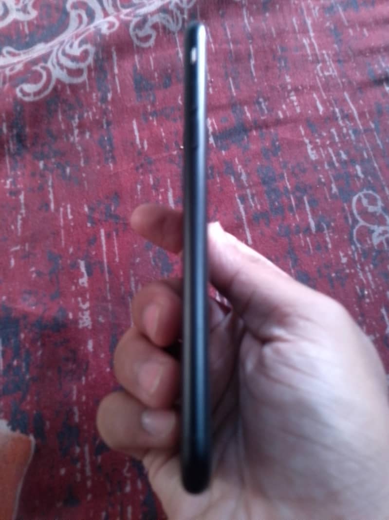 Apple iPhone 7 2