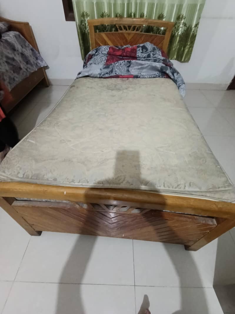 Mattress 0