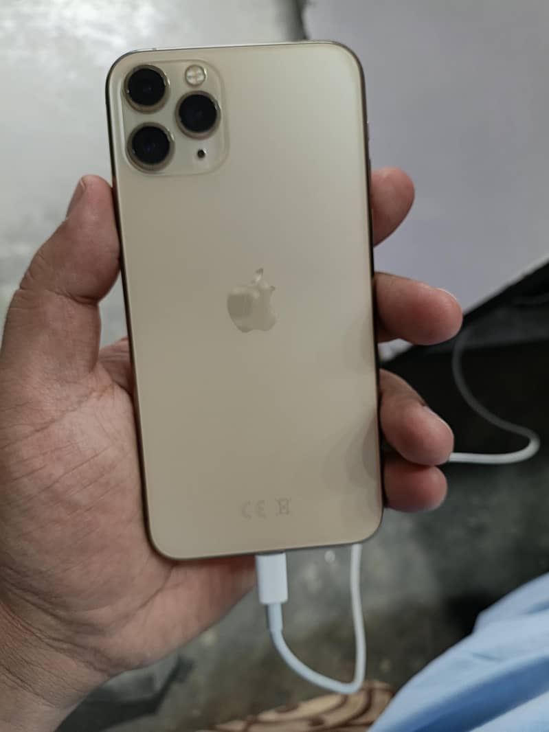 iphone 11 pro 3