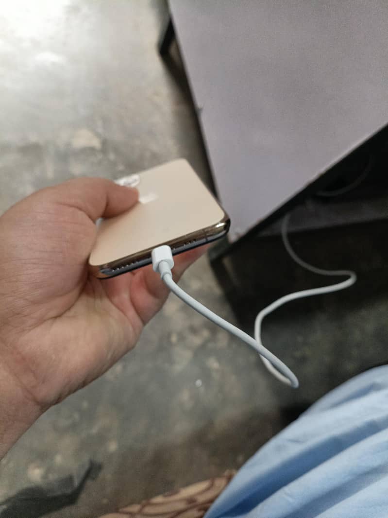 iphone 11 pro 5