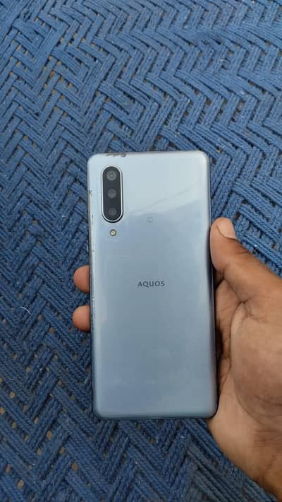 sharp aquos zero 5g
