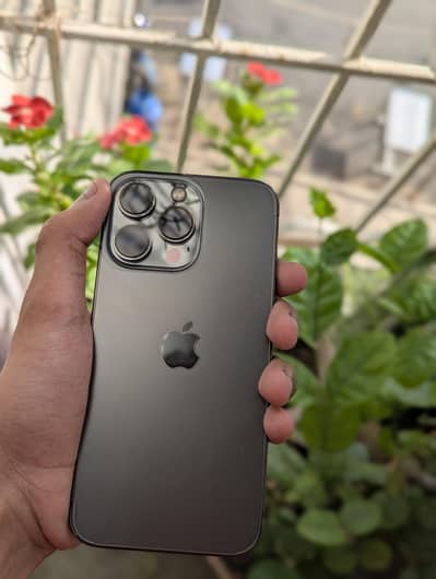 Apple iPhone 13 Pro