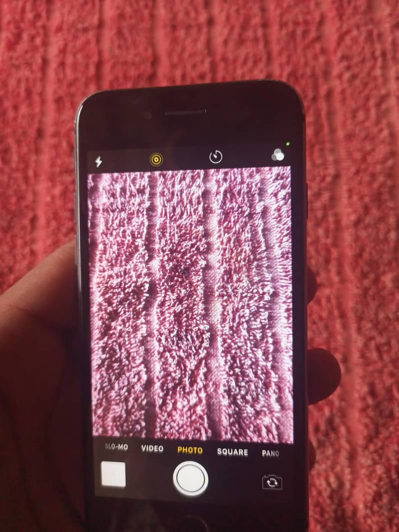 Apple iPhone 8 1