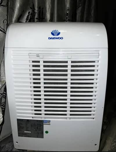 Dawoo protable ac urgent sale