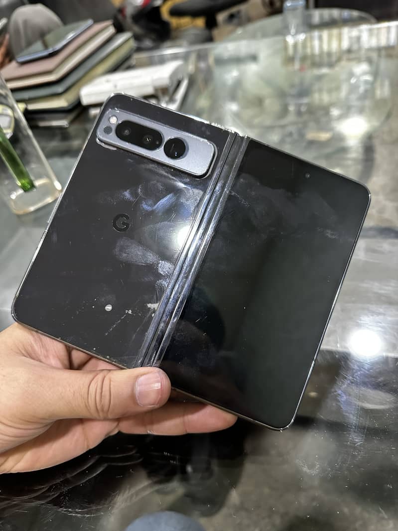 Google Pixel Fold 2