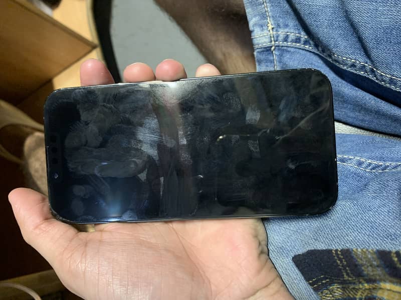 Apple iPhone 13 Pro 2