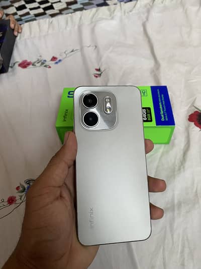 Infinix smart 9 All to all with box ok 10/10 pta approved