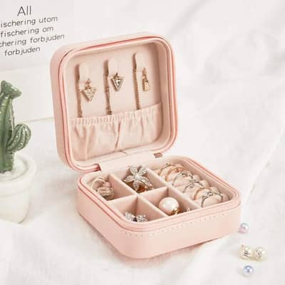 Pink square jewellery box for women travel storage