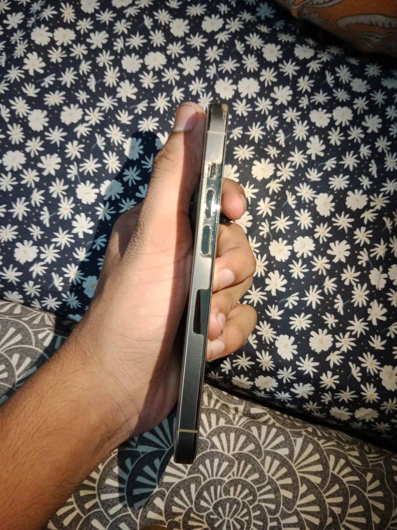 Iphone 14 pro 6