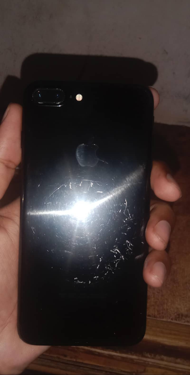 Apple iPhone 7 Plus 2
