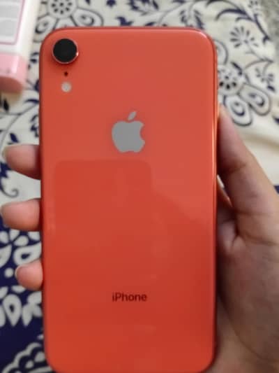 Apple iPhone XR