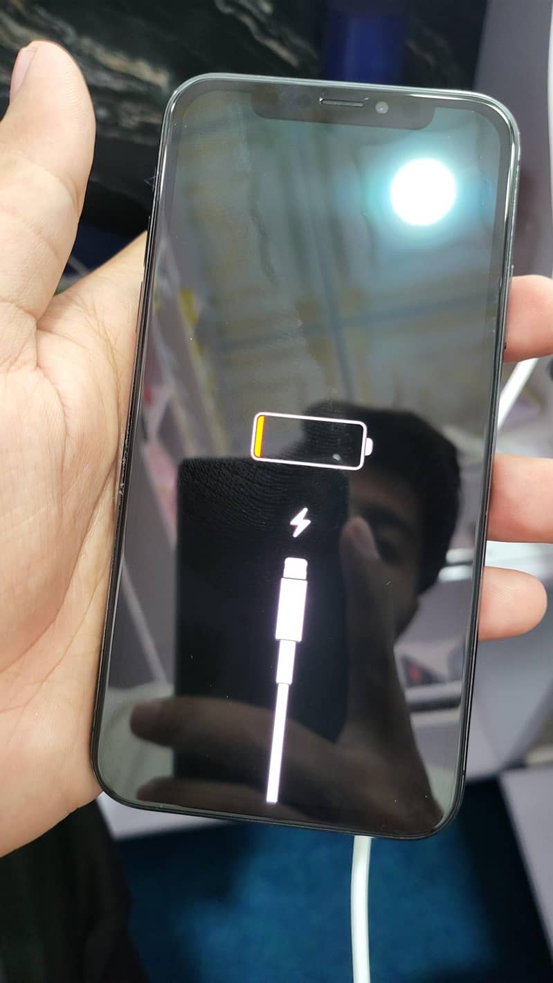Apple iPhone X 2