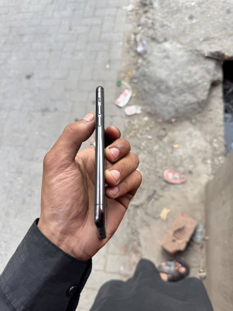 Iphone 11 pro 2
