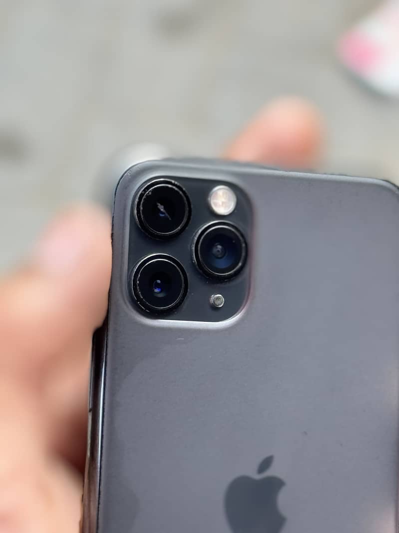 Iphone 11 pro 3