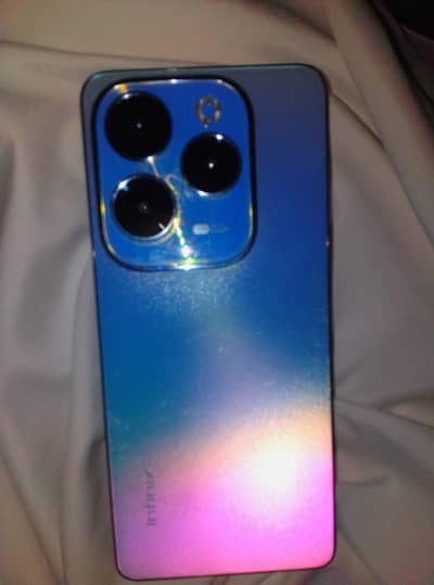 Infinix Hot 40 Pro