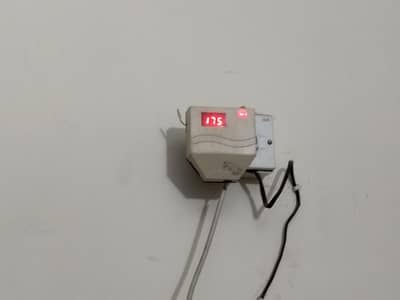 gree g 10 inverter ac in good condition actually we need 1.5 ton thas