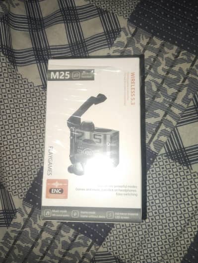 M25 headset