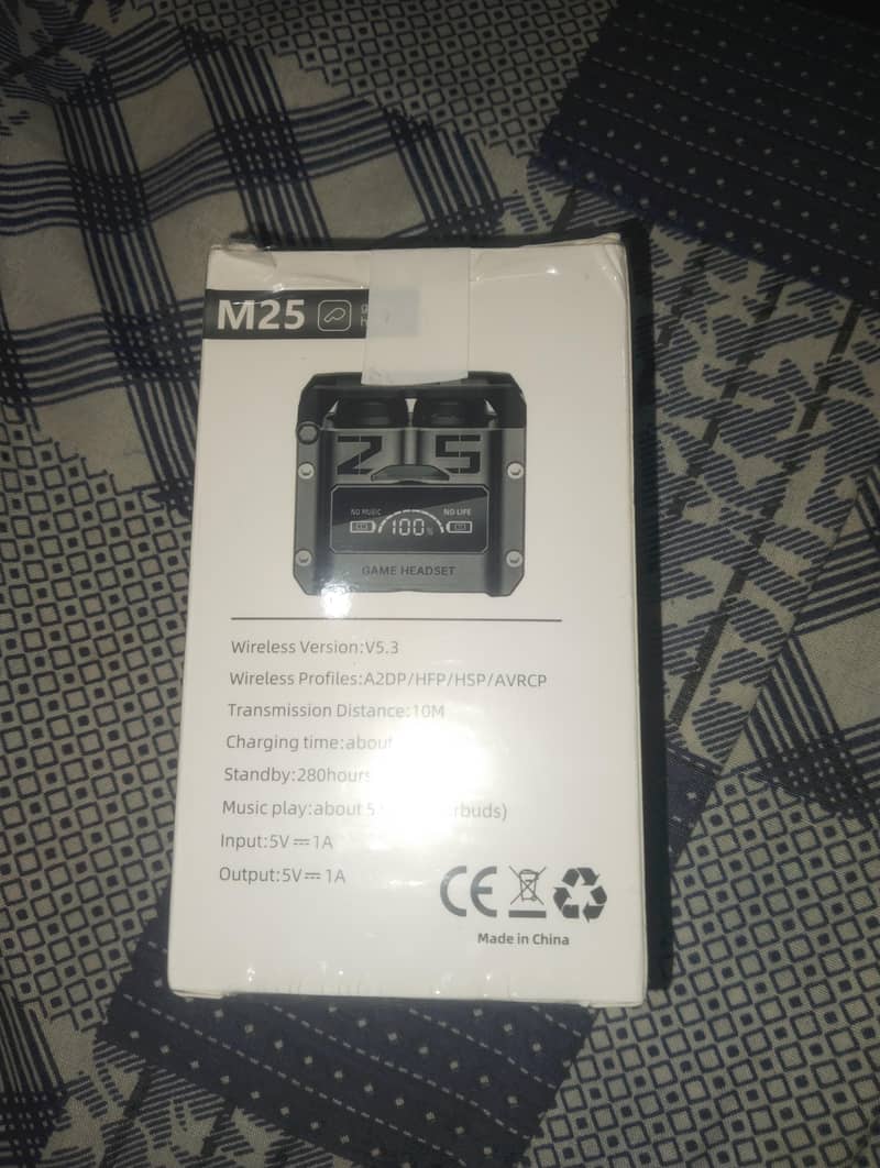 M25 headset 1