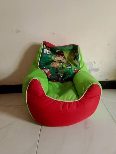KIDS SOFA.