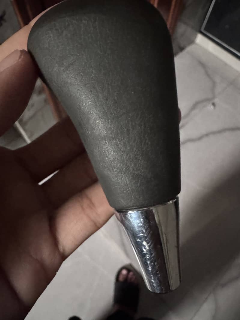 Gear knob 1