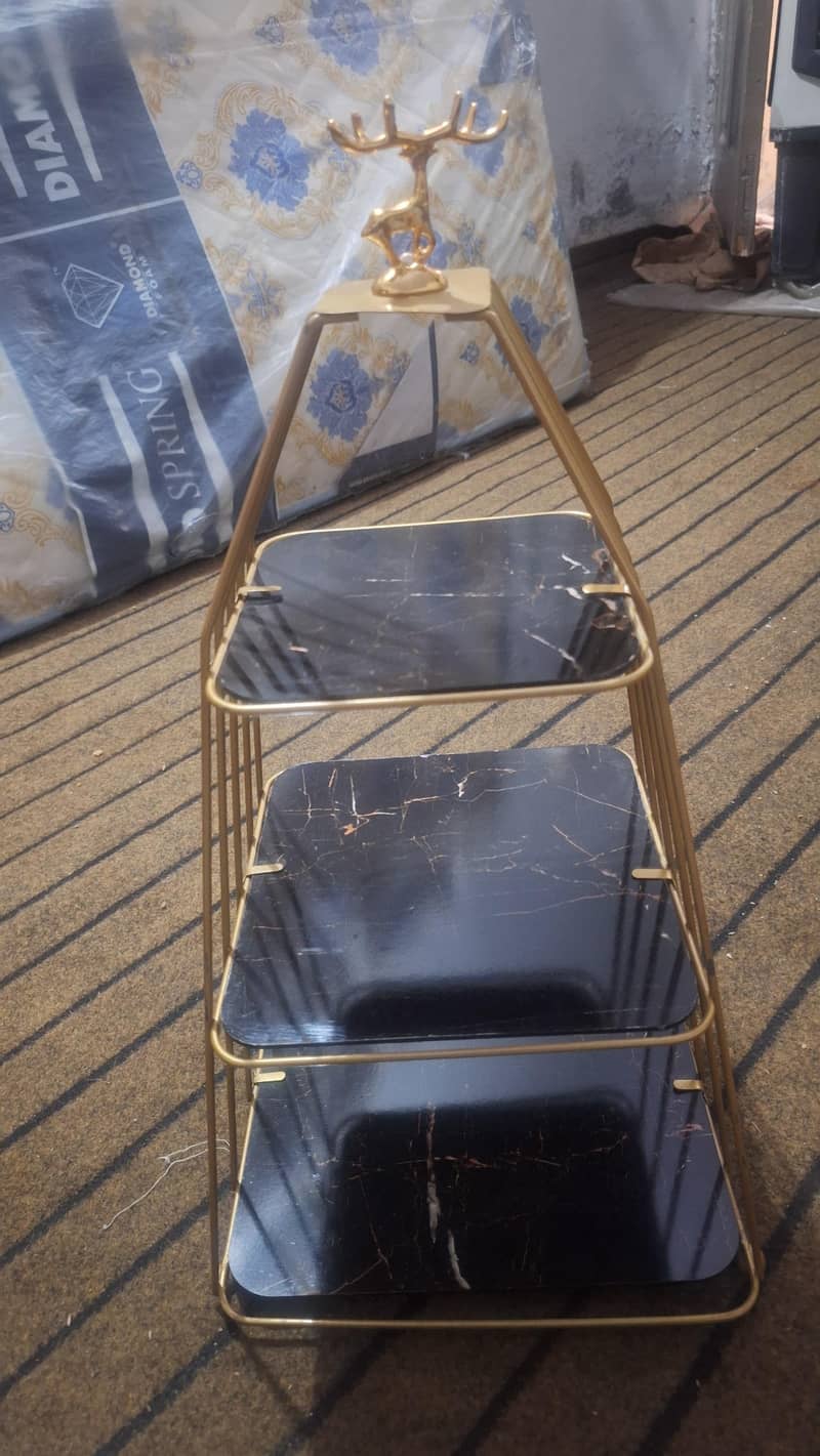 table organiser 0