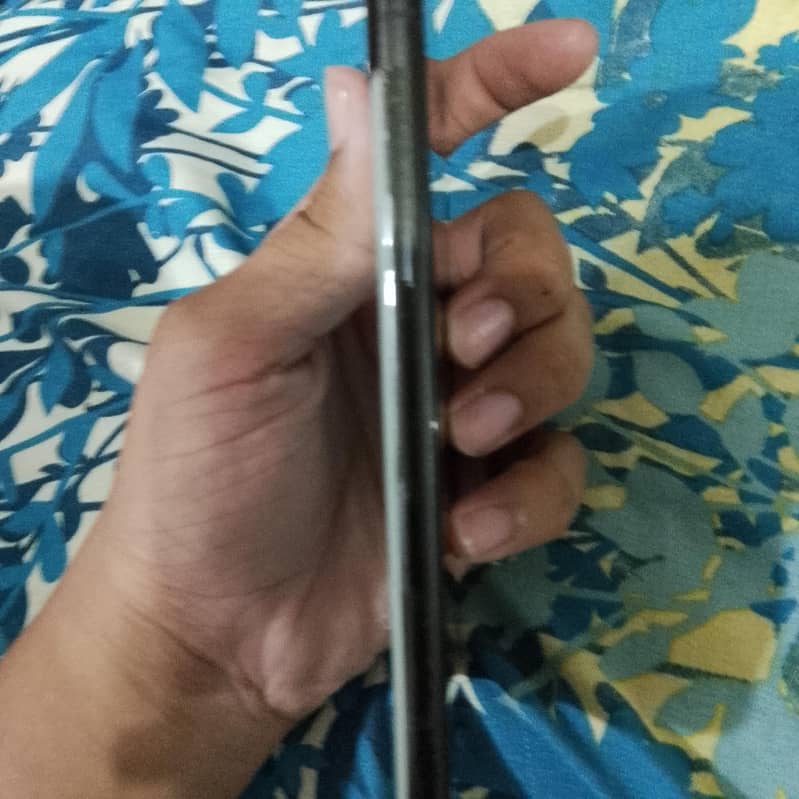 Google Pixel 6a 4