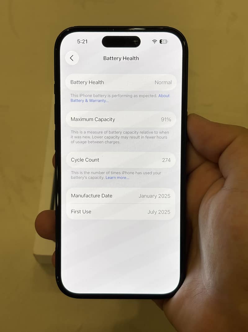 Apple iPhone 15 9