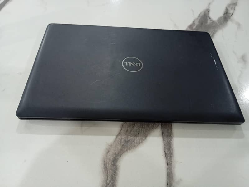 Dell precision 3520 0