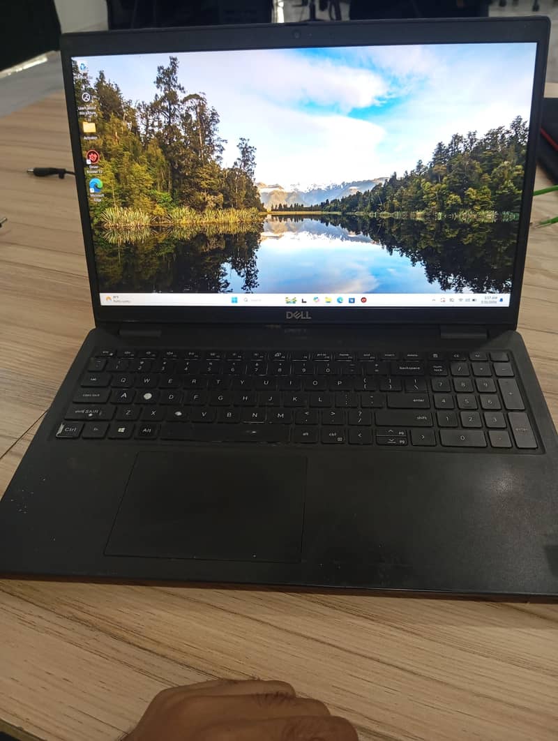 Dell precision 3520 8