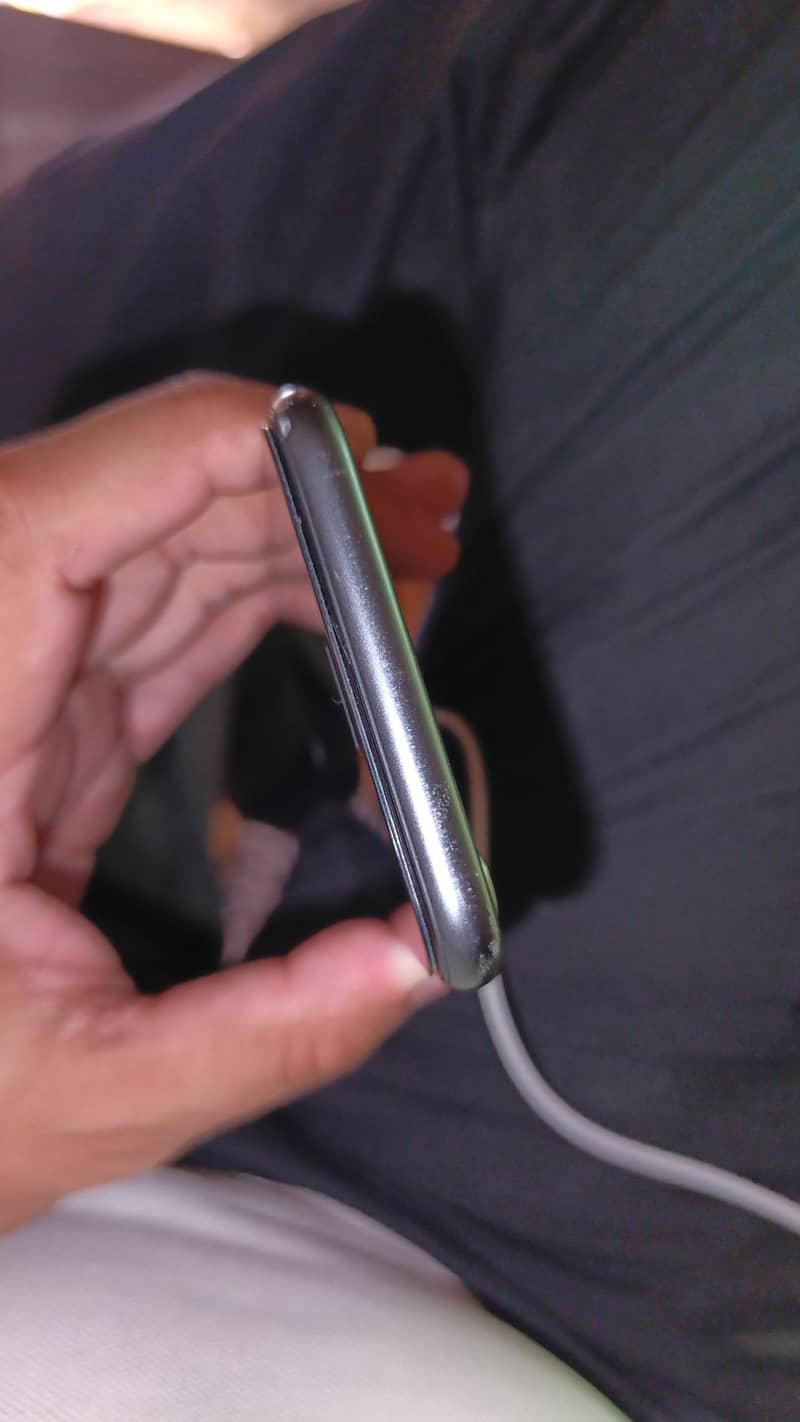 Apple iPhone 8 6