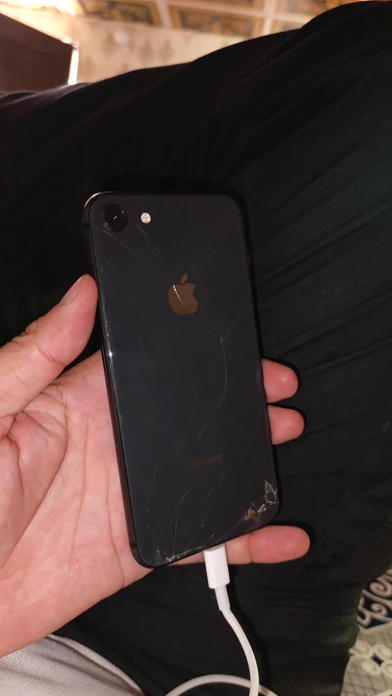Apple iPhone 8 10