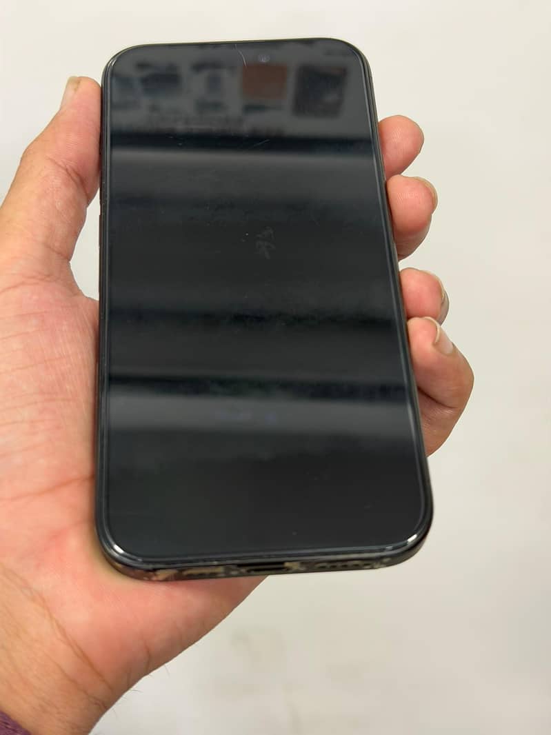 Apple iPhone 15 Pro 1