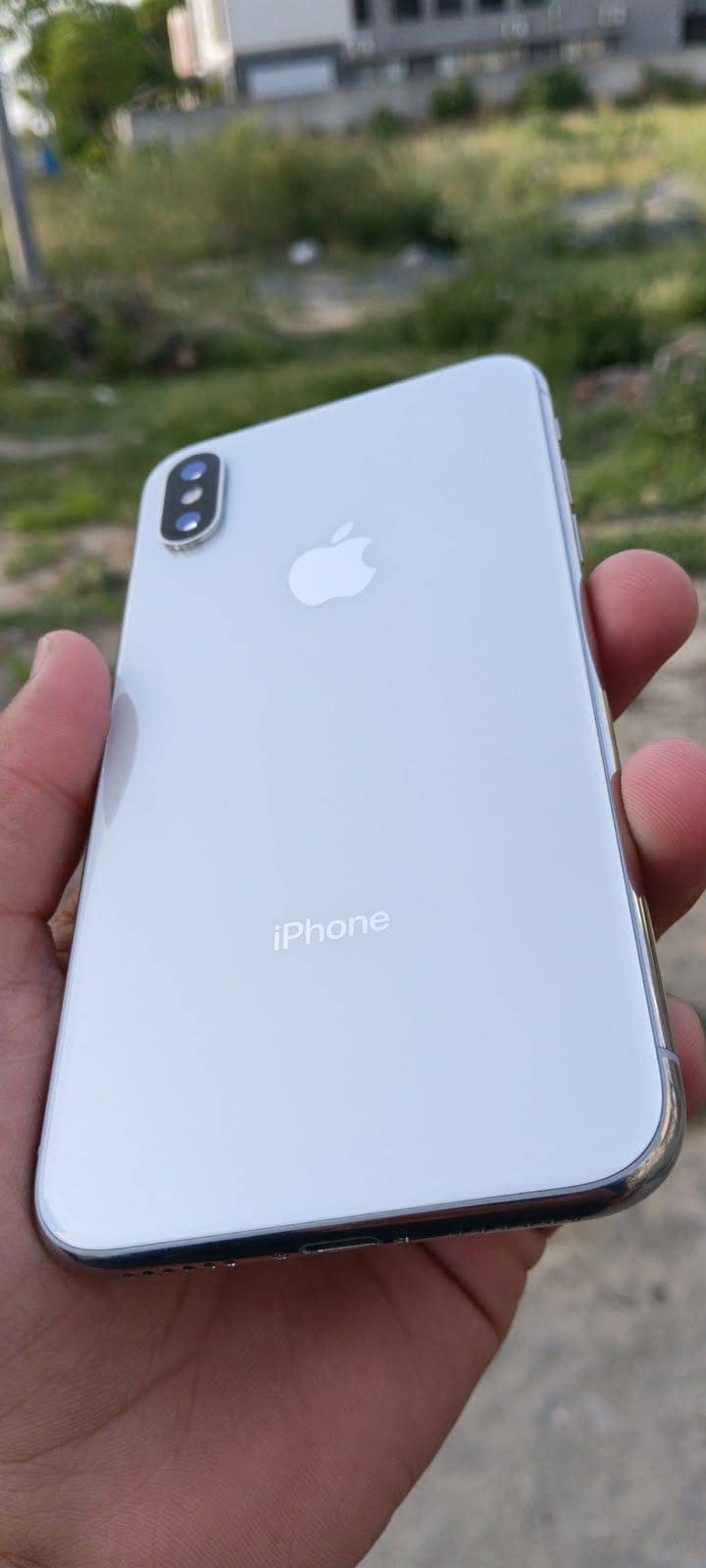 Apple iPhone X 0