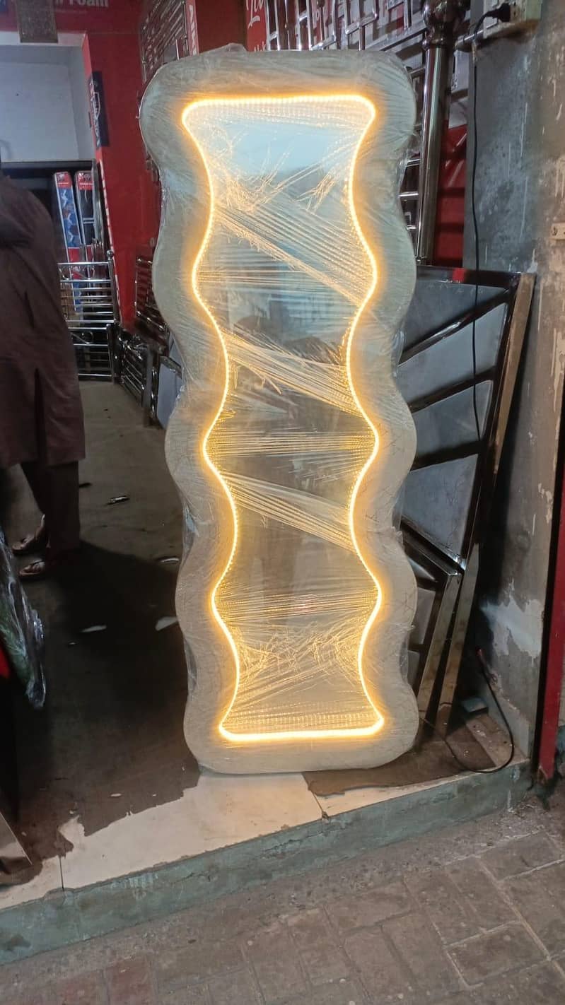 Standing Mirror 1