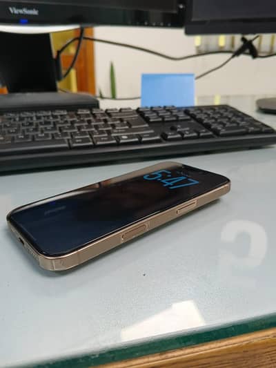 Apple iPhone 16 Pro