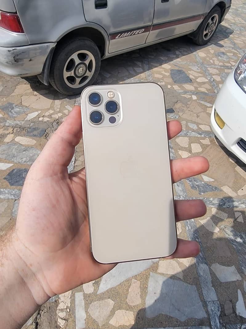 iPhone 12 Pro 5
