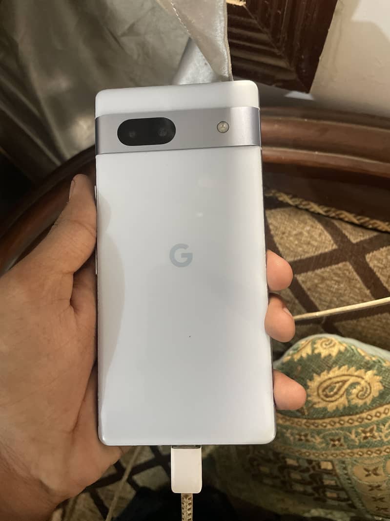 Google Pixel 7a 1