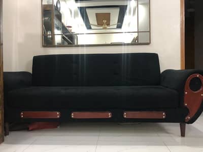 Molty Foam Sofa Come bad For Sell Excellent Condition 10/10