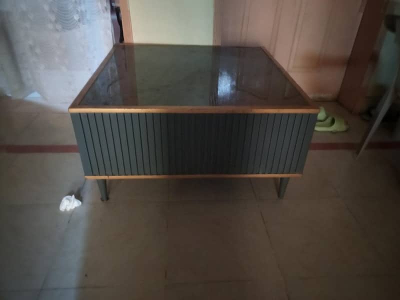 sofa set with table 2