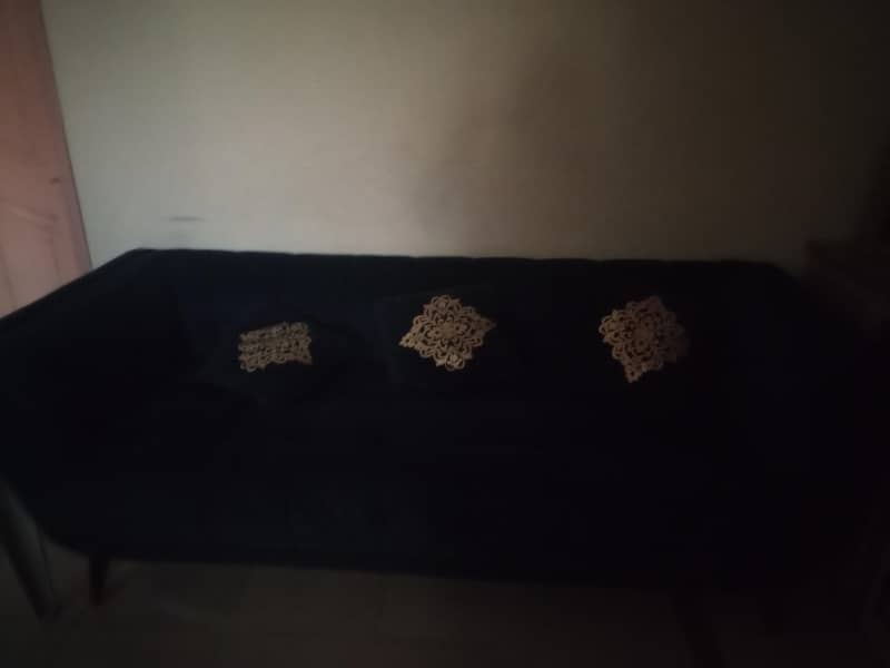 sofa set with table 4